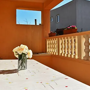 Nina Apartment